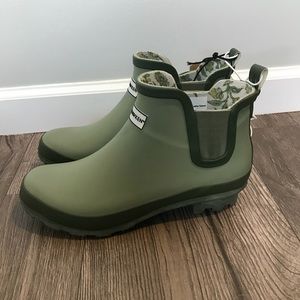 New Smith Hawken Green Ankle Rain Boots 